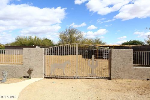 36711 16 St, Phoenix AZ 85086-9393 exterior