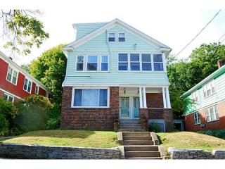 129 Lancaster St, Providence, RI 02906-2534