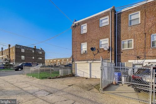 7554 Gilbert St, Philadelphia PA 19150-2606 exterior