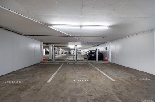 1288 Kapiolani Blvd, Honolulu HI  96814-2888 exterior