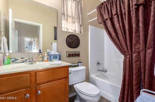 7706 24 Dr, Phoenix AZ 85041-7668 exterior