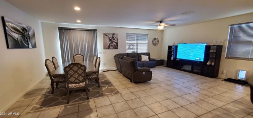 7130 34th Ln, Phoenix, AZ 85041-6327