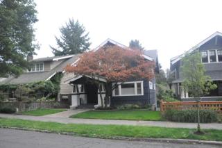 418 31 Ave, Seattle WA  98122-6319 exterior