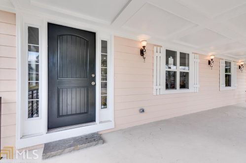 642 Albert St, Atlanta, GA 30318-6114