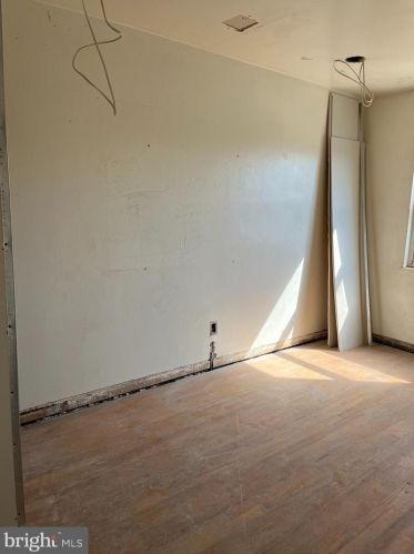 2221 15 St, Washington DC 20018-1222 exterior