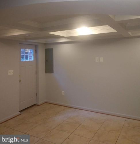 1169 Morse St, Washington, DC 20002-3805