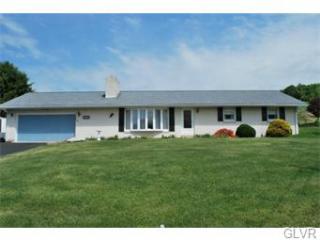3219 Friedens Rd, Slatington, PA 18080-3804