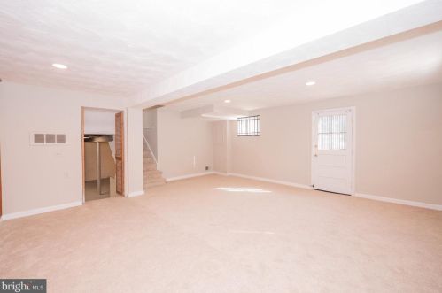 9615 New Hampshire Ave, Silver Spring MD 20905-3918 exterior