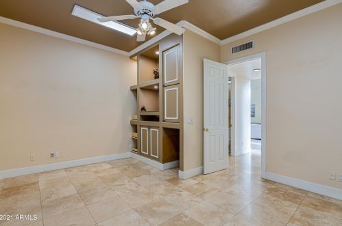 6413 31st St, Phoenix AZ 85008-1127 exterior