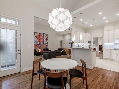 35 Kenmare Hall, Atlanta GA 30324-2566 exterior