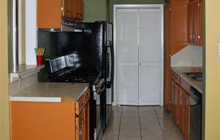 611 Shell Ave, Cleveland TX  77327-4751 exterior