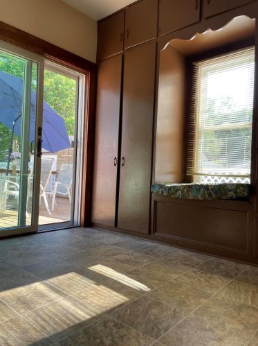 1423 Mason St, Grand Rapids MI 49503-1342 exterior