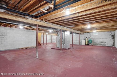 338 New Central Ave, Jackson Twp NJ 08527-2952 exterior