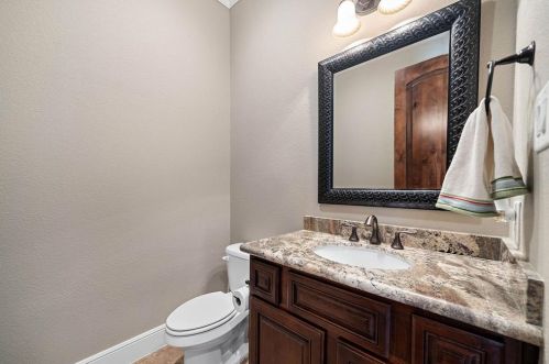 5402 Westerdale Dr, Fulshear TX 77441-4210 exterior