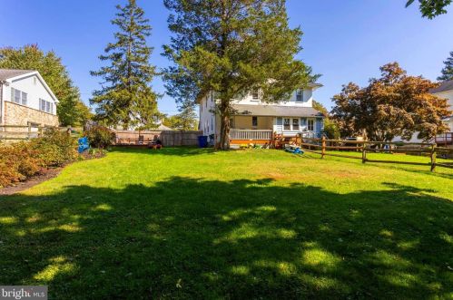 228 Elm Ave, Media PA 19063-5742 exterior