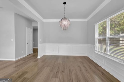 425 Cyn Way, Atlanta GA 30349-8798 exterior