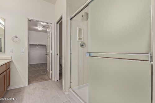 9717 Holiday Way, Chandler AZ 85248-6019 exterior