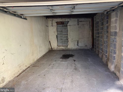 1156 Darien St, Philadelphia PA  19147-5136 exterior