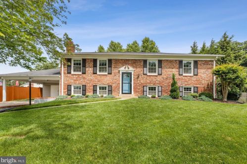 4404 Dartmoor Ln, Alexandria, VA 22310-1408