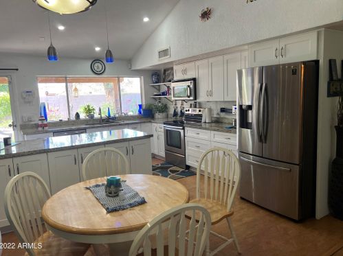 4019 Corrine Dr, Phoenix AZ  85029-1937 exterior