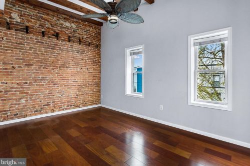 1234 Carrollsburg Pl, Washington DC 20024-4144 exterior