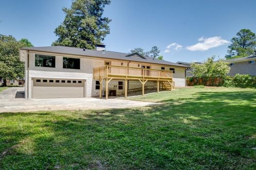 705 Glenforest Rd, Atlanta GA  30328-5211 exterior