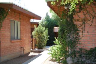 3640 Bellevue St, Tucson AZ  85716-4024 exterior
