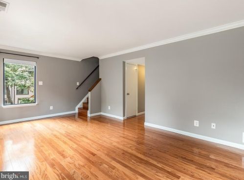 1736 Westwind Way, Mc Lean VA 22102-1606 exterior