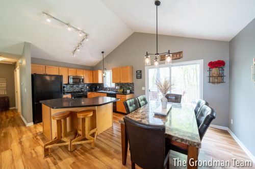 3032 Root Ct, Cedar Springs MI 49319-8153 exterior