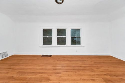 714 3 Ave, Joliet IL 60433-1918 exterior