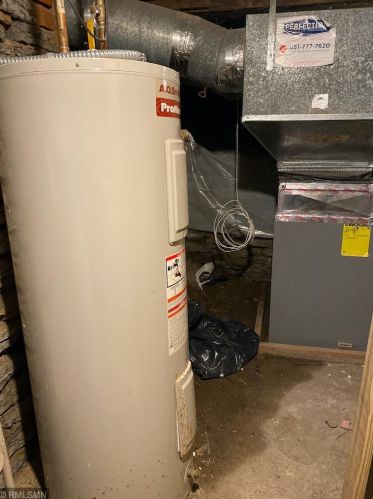 62 Hatch Ave, Saint Paul MN 55117-4716 exterior