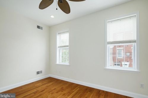 1910 Federal St, Philadelphia PA 19146-2917 exterior