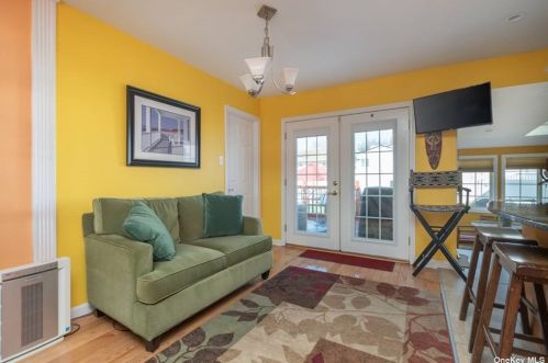 877 Edwards Blvd, Valley Stream NY exterior