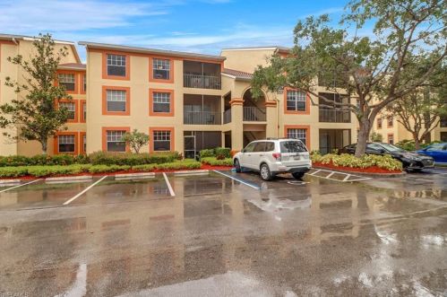 7960 Preserve Cir, Naples FL 34119-9788 exterior