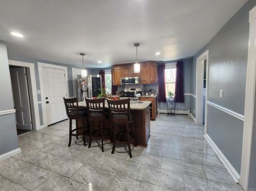 148 Hillside Ave, Torrington CT 06790-5526 exterior