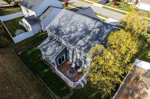 102 Cimarron Dr, Moon Twp PA  15108-9641 exterior