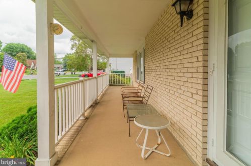 342 George Dye Rd, Trenton NJ 08691-3311 exterior