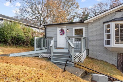 16 Eugenia St, Atlanta GA 30318-0026 exterior