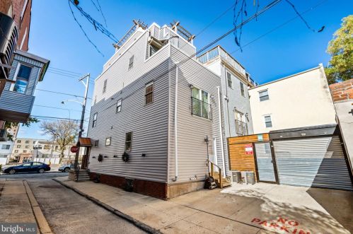 985 6th St, Philadelphia PA  19123-1405 exterior