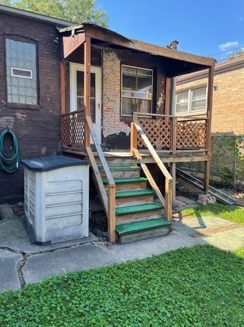 3303 Claremont Ave, Chicago IL 60620-5923 exterior