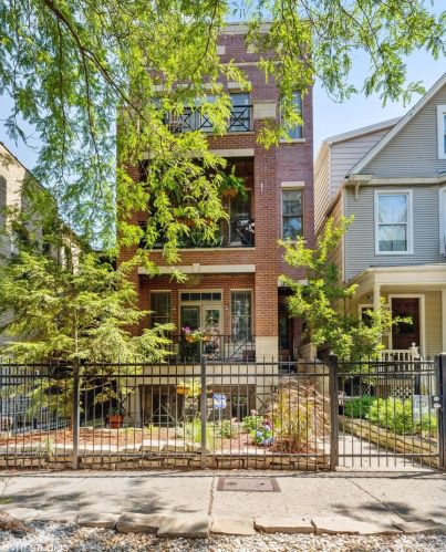 3755 Damen Ave, Chicago, IL 60609-1117