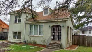 4946 Franklin Ave, New Orleans LA  70122-6205 exterior