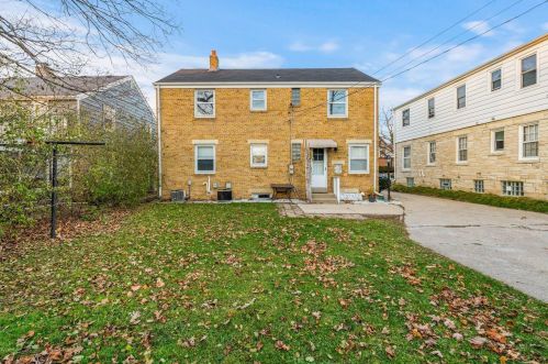 9117 Hawthorne Ave, Milwaukee WI  53226-4539 exterior