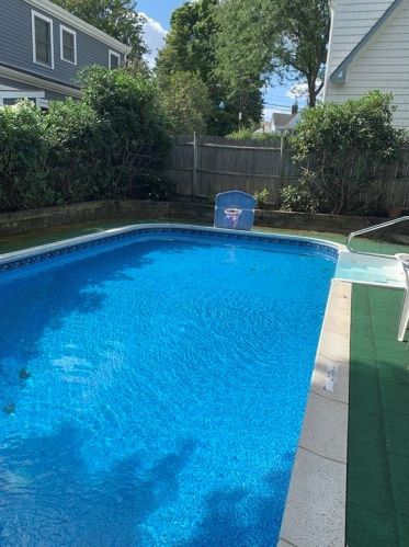 80 Eliot Ave, Newton, MA 02465-1711