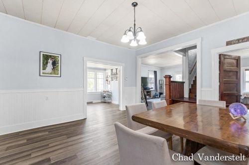 304 Front St, Belding MI  48809-1622 exterior