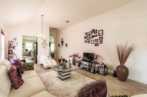 6071 Fox Point Trl, Dallas TX  75249-2806 exterior