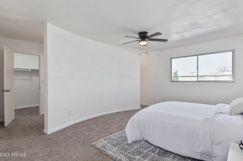 4665 21st Ave, Phoenix AZ  85015-4139 exterior