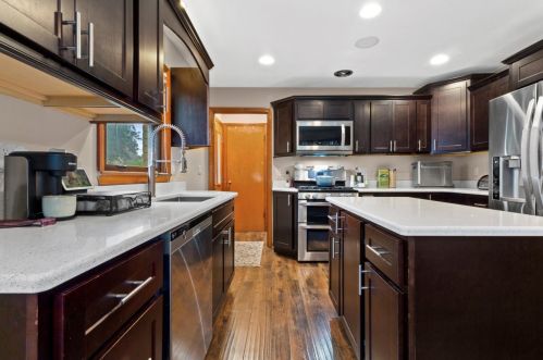 2917 38, Milwaukee WI 53210-2549 exterior