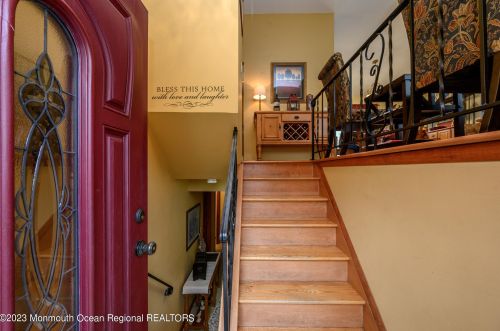 61 Magnolia Dr, Jackson Twp, NJ 08527-3800