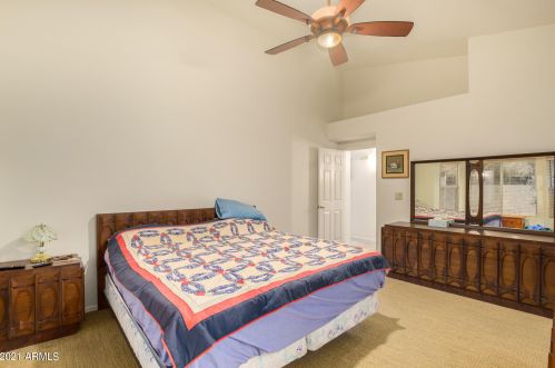 1620 Acoma Dr, Phoenix AZ 85032-5226 exterior